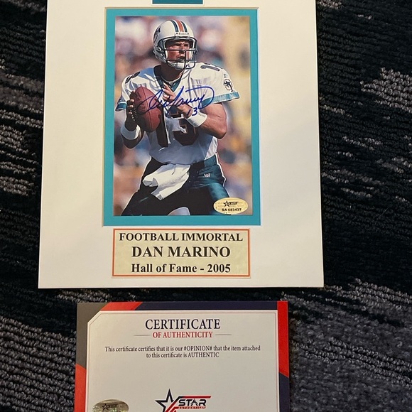 Accessories - Dan Marino Autographed Photo